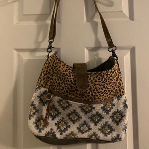 Myra Crossbody Bag